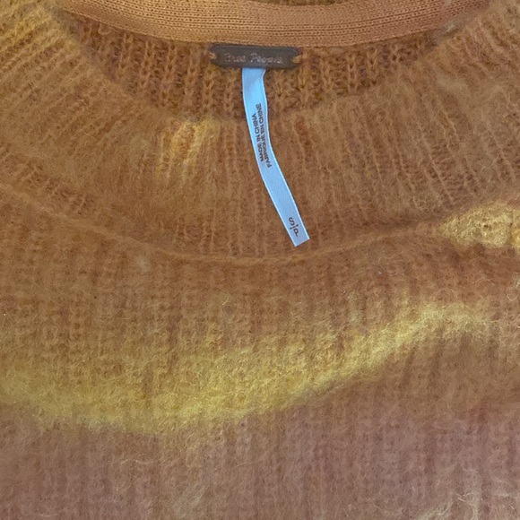 NWT FREE PEOPLE Autumn Sky Fuzzy Colorblock Striped Wool Sweater - Picture 3 of 8